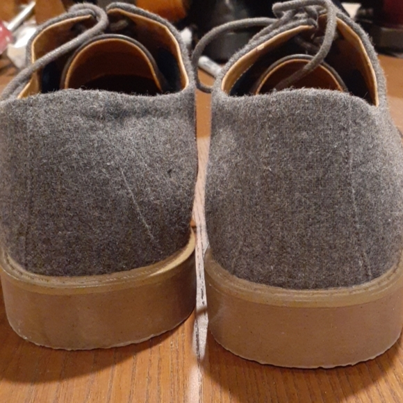 Casual/ Dress Gray Shoes. 13 - Picture 3 of 8